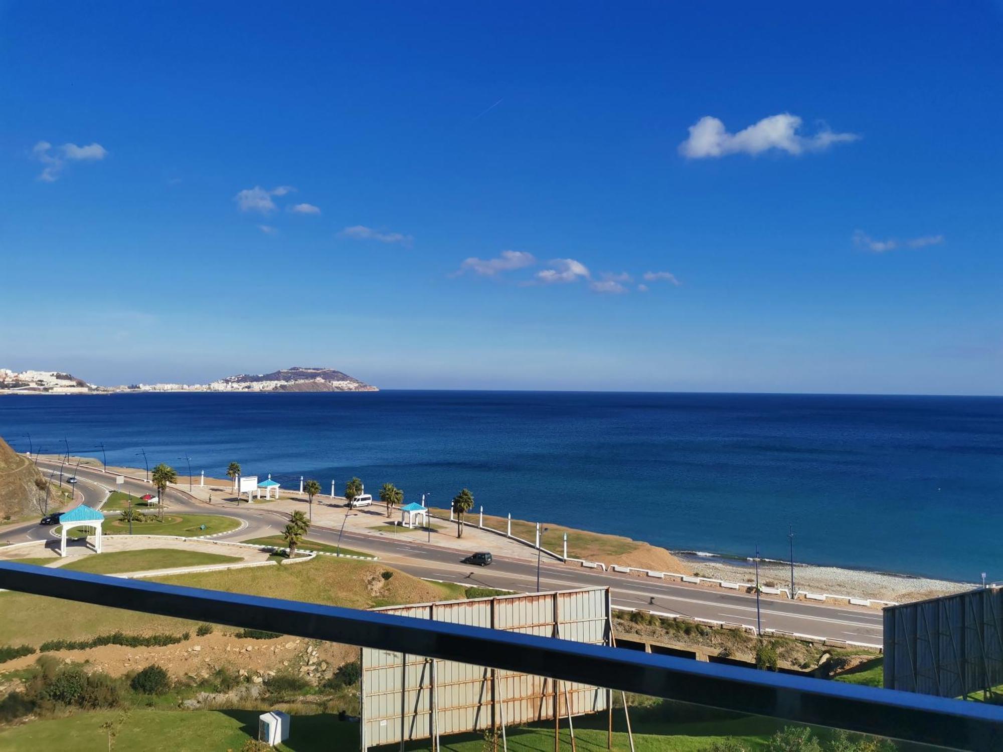 Appartf3 Vue Panoramique Sur Mer Residence Vista Del Mar Fnideq Buitenkant foto